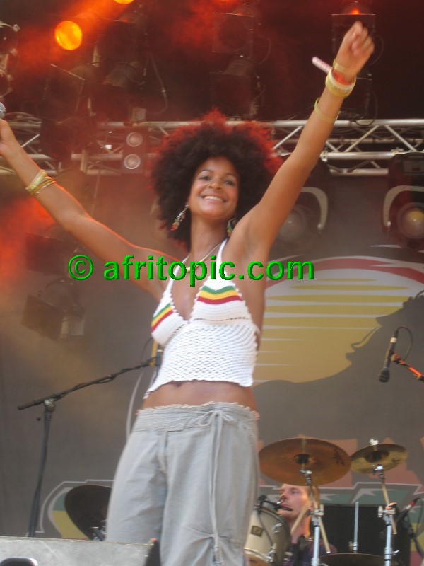 ../Images/Summerjam2005 122.jpg